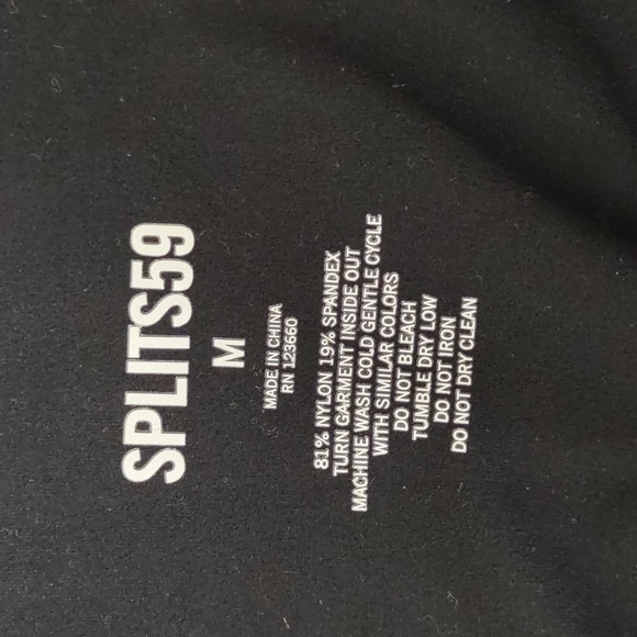 Splits59 Size Medium Dual Waistband Airweight 7/8 Animal Print Leggings - Picture 3 of 15